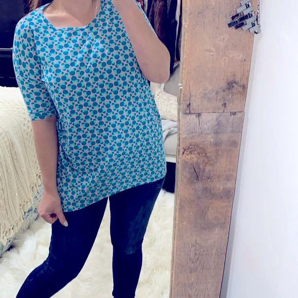 Lularoe Disney Irma top size xsmall - Picture 4 of 8